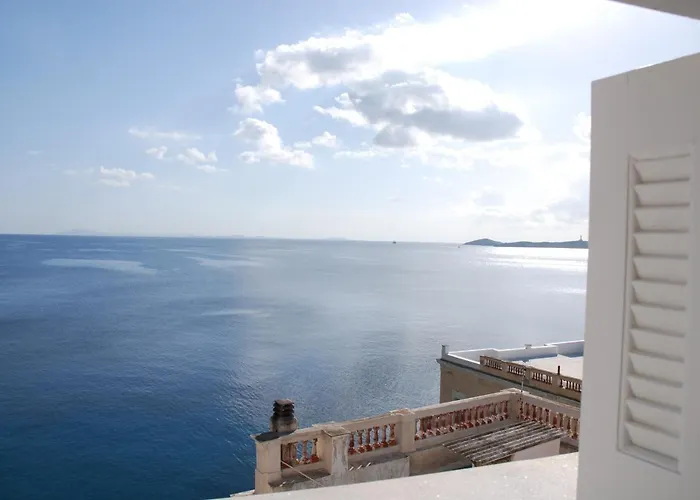 Hotel Ploes Ermoupoli