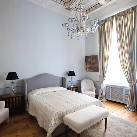 普鲁斯酒店 酒店