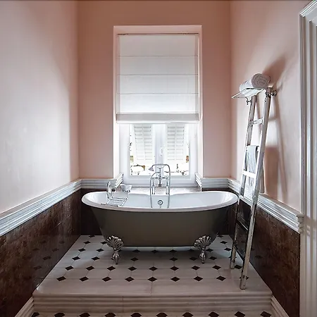 Отель Ploes Эрмуполис