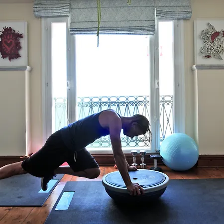 Ploes Отель Эрмуполис