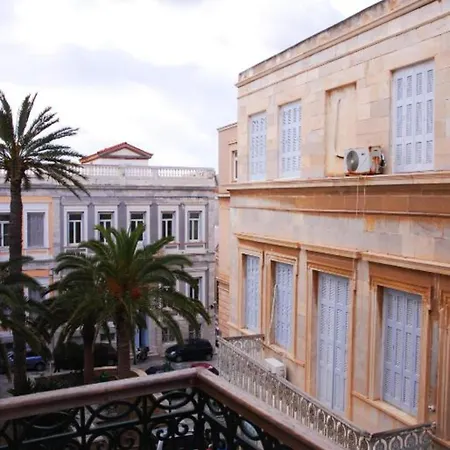 Ploes Hotel Ermoupoli