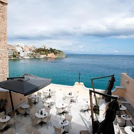 Ploes Hotel 5*