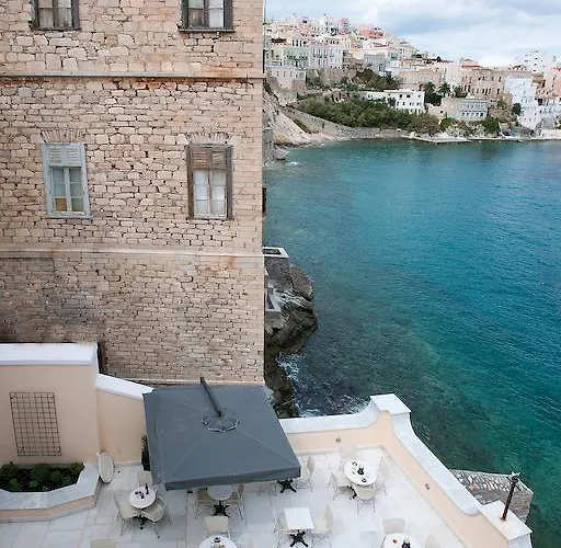 Ploes Hotel Ermoupoli